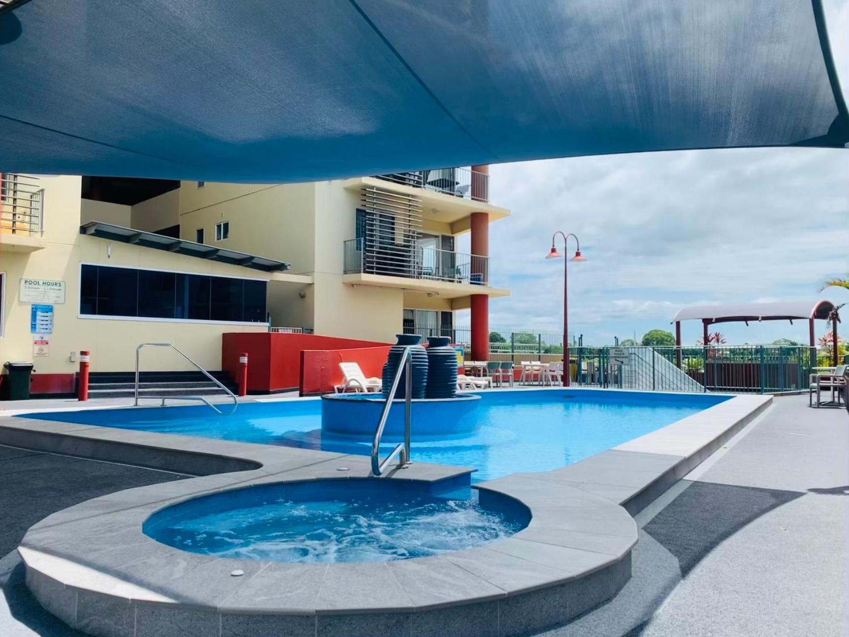 Cullen Bay Resorts Darwin Exteriör bild