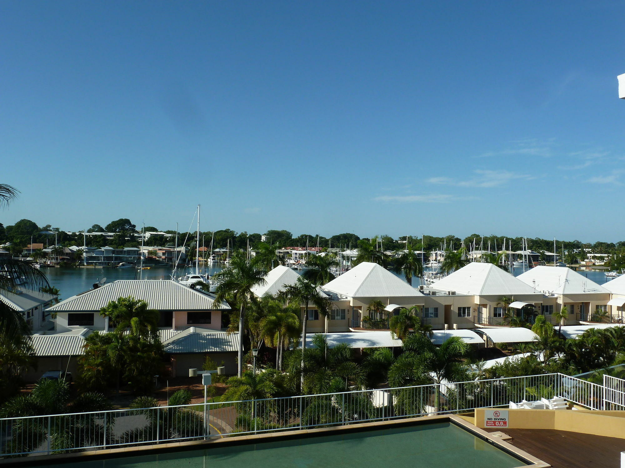 Cullen Bay Resorts Darwin Exteriör bild